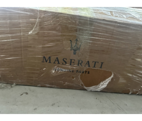 Thước lái Maserati Levante